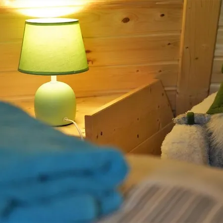 Luxury tent Finska Wioska Kalevala Borowice