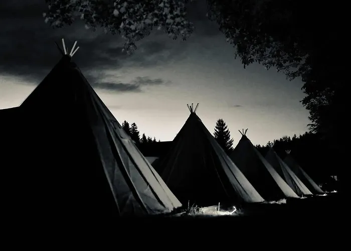 Finska Wioska Kalevala Luxuszelt